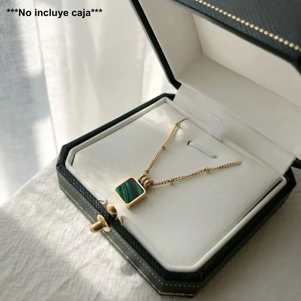 BTS SUGA Green Stone Necklace – Gold-Tone — image 4