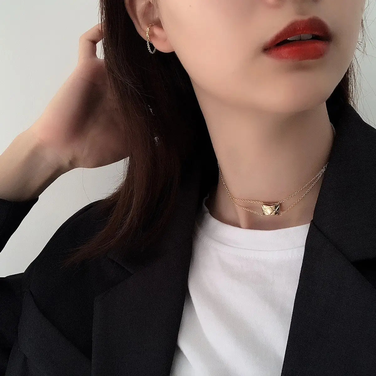 Crash Landing on You Necklace & Earrings Set — image 4