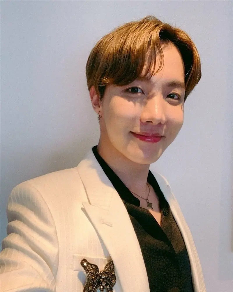 BTS J-Hope Star Necklace — image 8